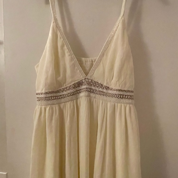 Beautiful beaded ModCloth dress - Picture 5 of 8